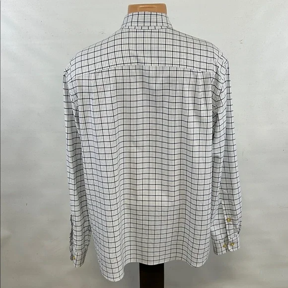 Orvis long sleeve button down collar shirt. L - Picture 6 of 9